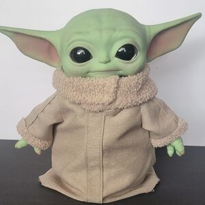 Star Wars Baby Yoda 13" Plush with Tan Robe